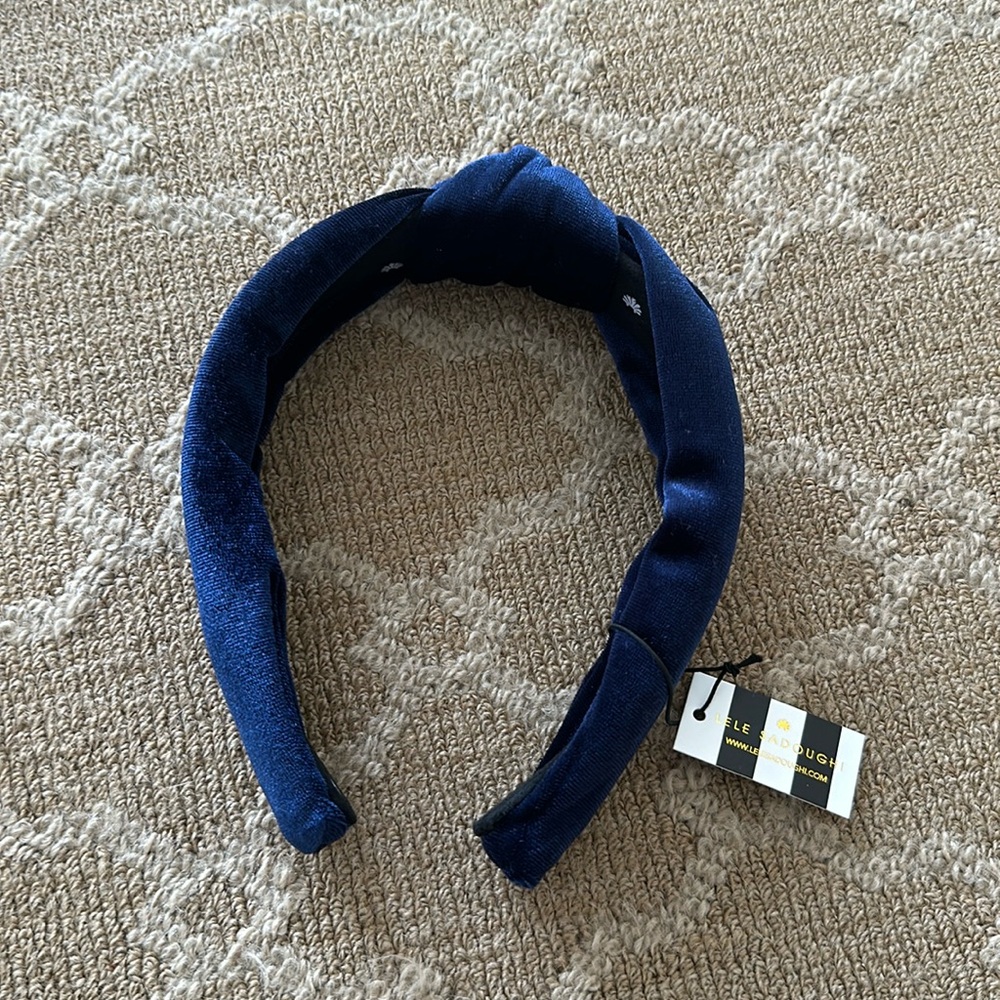 Lele Sadoughi navy velvet headband. WITH TAGS never worn